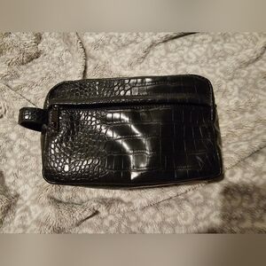 Express Black Crocodile-Pattern Toiletry Bag
